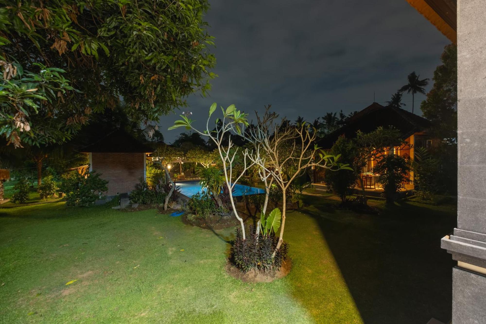 Dhiari Guest House Ubud Exterior foto